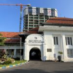 Alumni Dirayakan di Gedung Heritage Kampus Unair